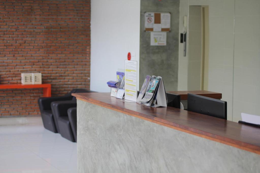 Utd Apartments Sukhumvit Ban Khlong Nang Li Exterior foto