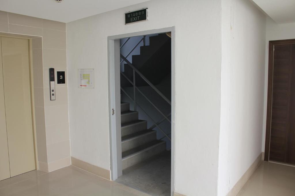 Utd Apartments Sukhumvit Ban Khlong Nang Li Exterior foto